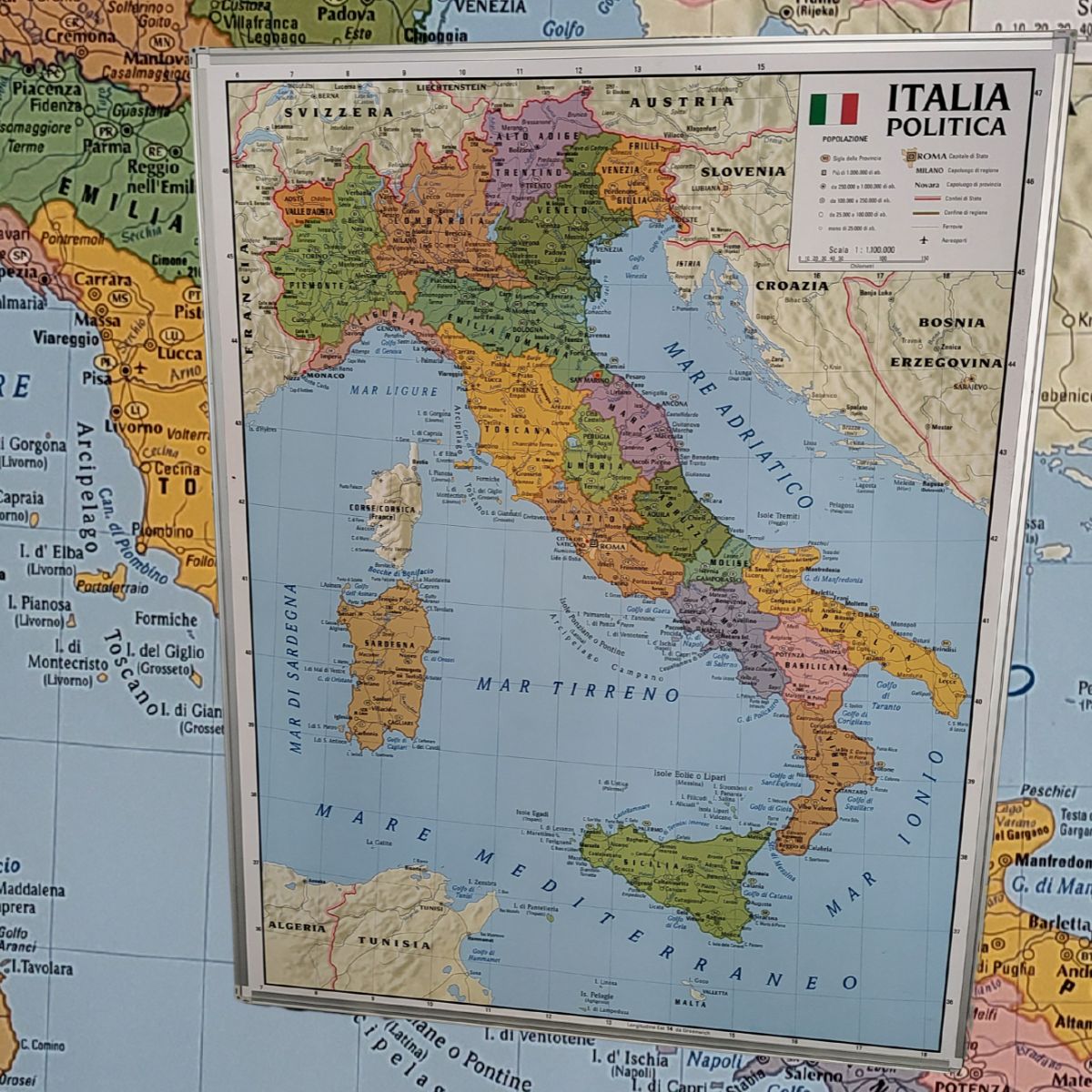 cartina magnetica politica italia